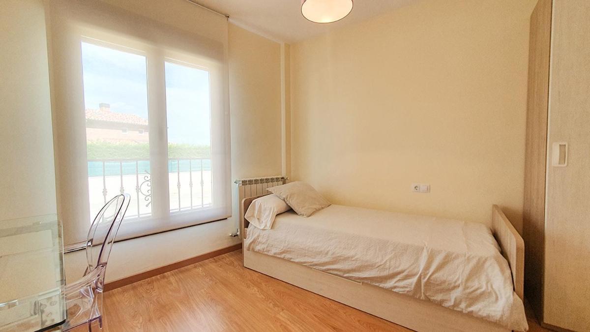 Apartamentos Virgen De Tironcillo Cuzcurrita-Río Tirón Eksteriør bilde