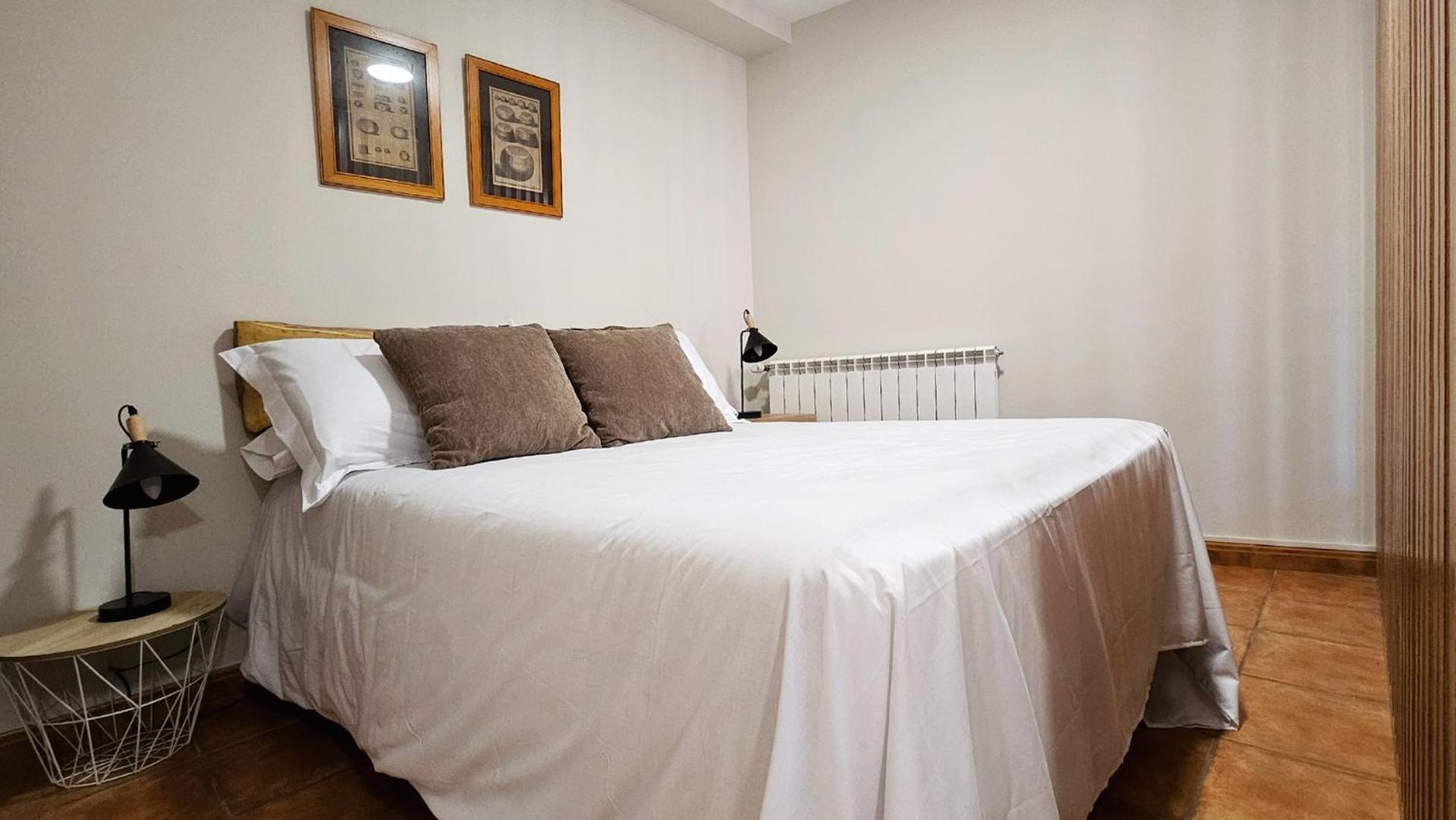 Apartamentos Virgen De Tironcillo Cuzcurrita-Río Tirón Eksteriør bilde